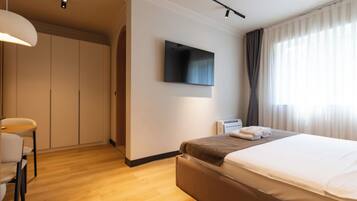 Classic Room | Television