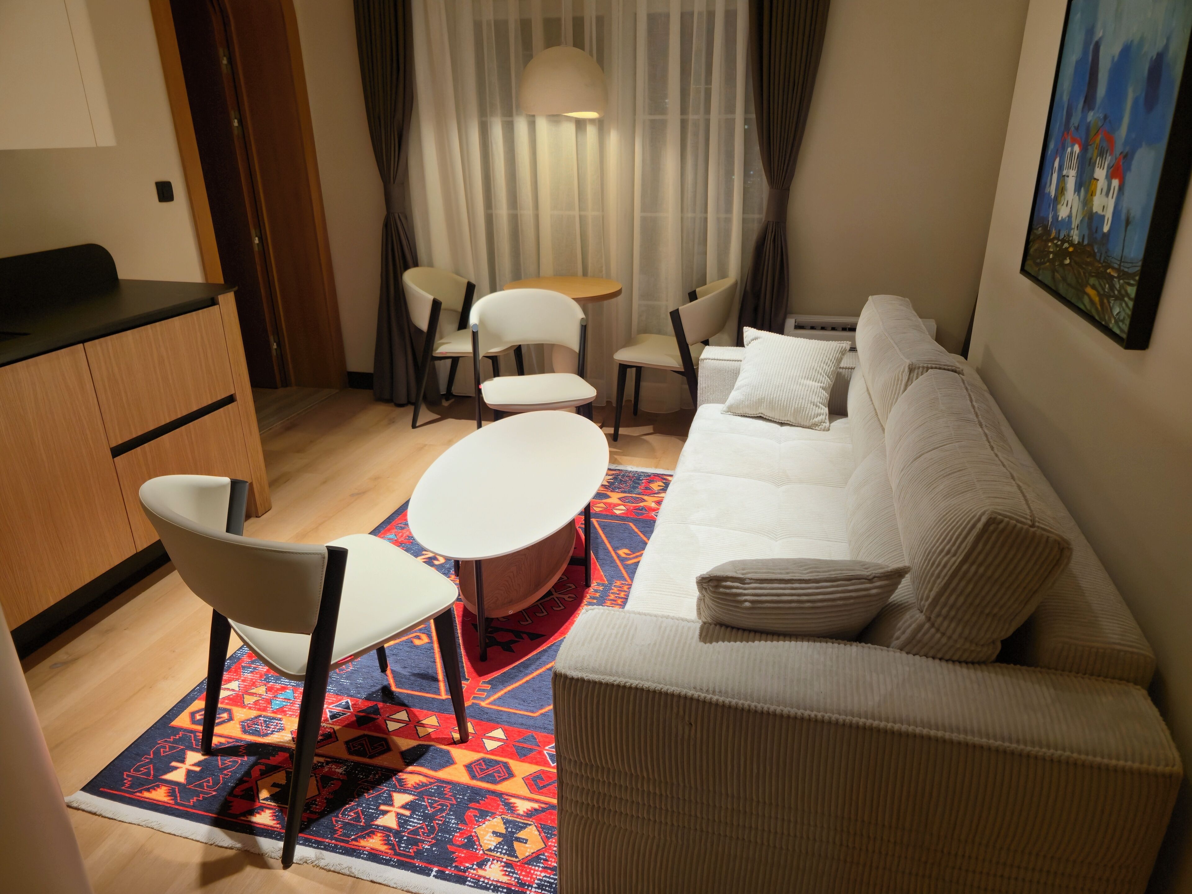 Superior Apartment, City View | Living area