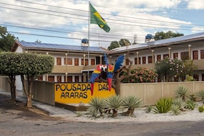 Exterior - Pousada das Araras (Araçuaí)