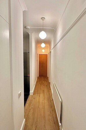 Interior - Finchley Ground Floor Apartment (London)