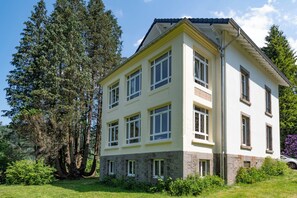 Exterior - Guest house Les Roches Fleuries, La Gentiane, near Gérardmer and La Bresse (Sapois)