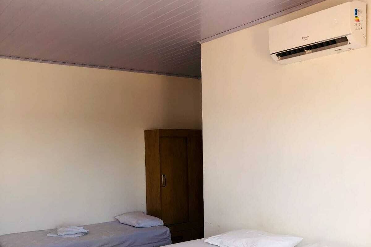 Desk, laptop workspace, WiFi (free)