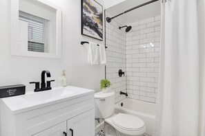 Ducha y secador de pelo