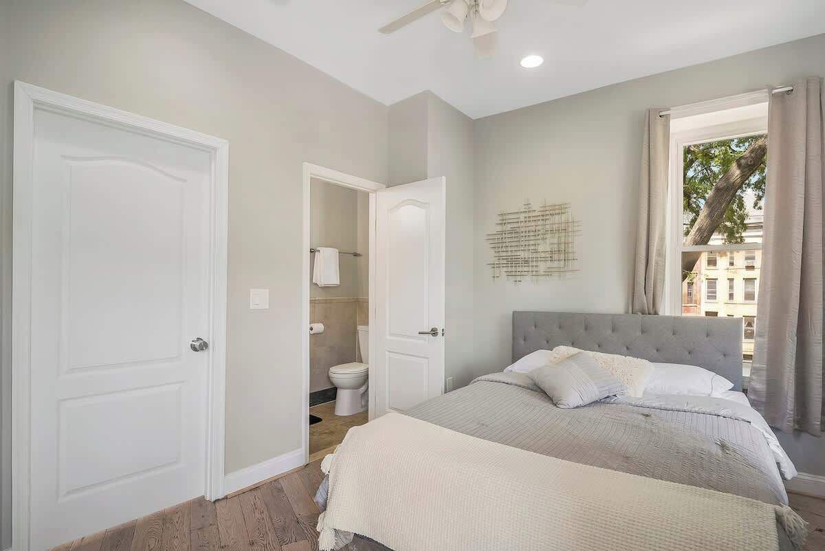 2 chambres, fer et planche à repasser, Wi-Fi, literie fournie