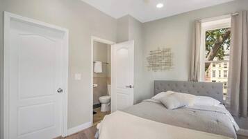 2 chambres, fer et planche à repasser, Wi-Fi, literie fournie