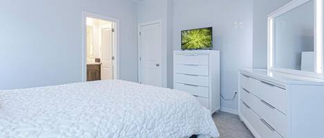 3 bedrooms, internet, bed sheets