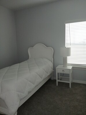 3 makuuhuonetta, internet, vuodevaatteet