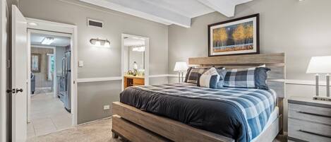 Condo, Multiple Beds, Patio, Garden View (Columbine #301) | 2 bedrooms, individually decorated, individually furnished