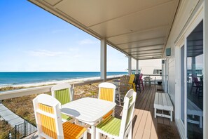 Outdoor dining - Seaside Seaesta- Gulf-front views and private pool (Port St. Joe)