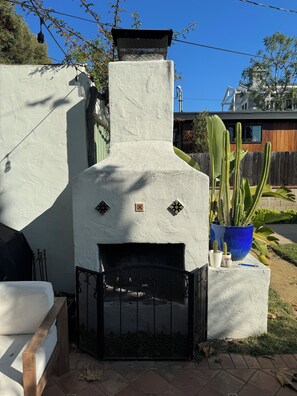 Terrace/patio - Pristine Stunning Home - Sunset Park Santa Monica (Santa Monica)