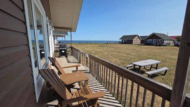 Family Chalet, Beach View | Outdoor dining