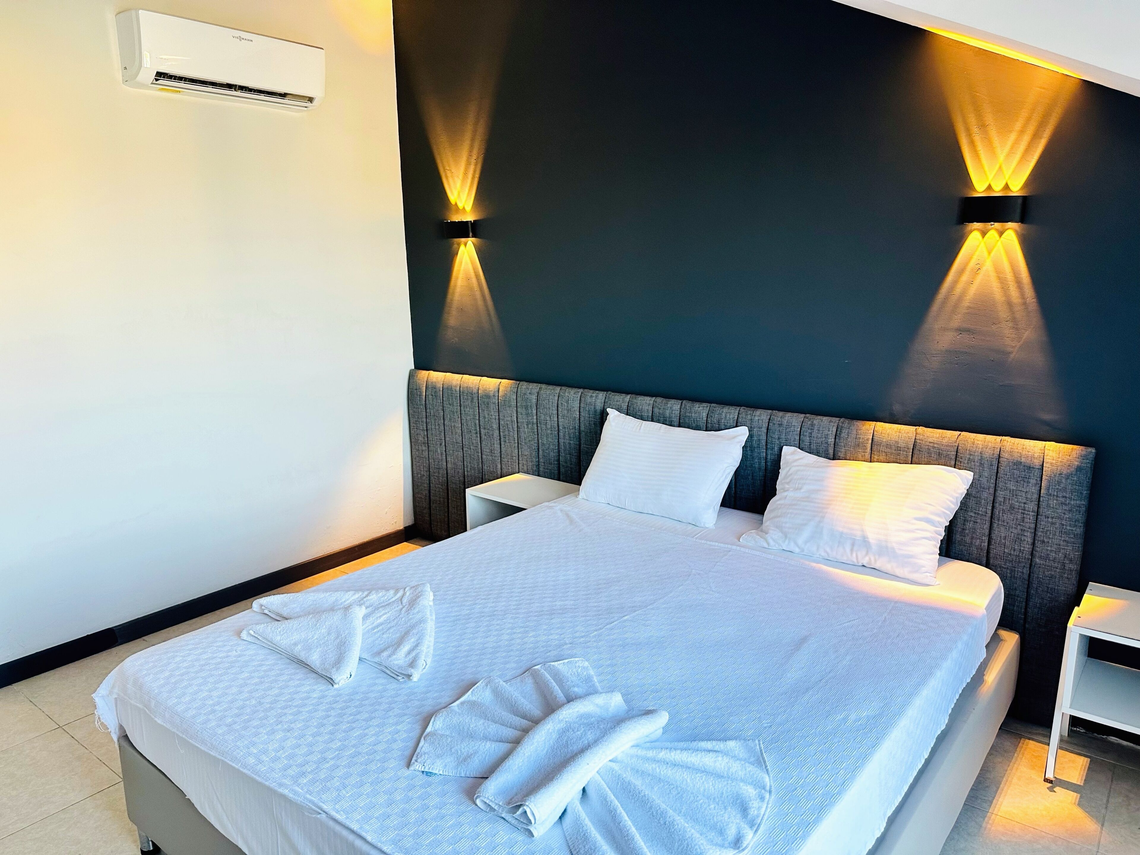 Standard Room, Balcony | Premium bedding, memory foam beds, minibar, in-room safe