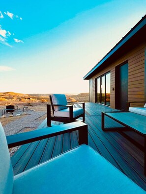 Terrace/patio - Stellar Retreat at Big Bend - Cabin #5 (Terlingua)