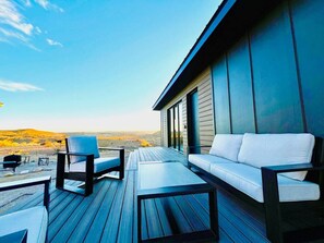 Terrace/patio - Stellar Retreat at Big Bend - Cabin #6 (Terlingua)