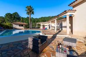 A heated pool - Villa Maria Magdalena - Avec piscine (Sari-Solenzara)