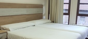 Hostal Rural with Bar La Villa