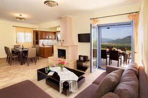 TV, fireplace - Sunrise Villa - Three Bedroom Villa, Sleeps 5 (Cephalonia)