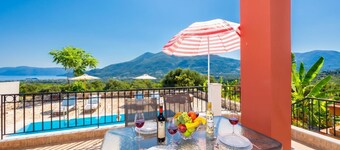 Sunrise Villa - Three Bedroom Villa, Sleeps 5