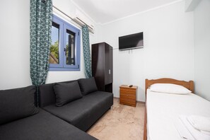 3 dormitorios, tabla de planchar con plancha, wifi y ropa de cama