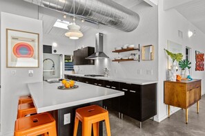 Fridge, microwave, oven, stovetop - NEW! Private Estate with Resort Pool and Mountain Views - Pet Friendly (Palm Springs)