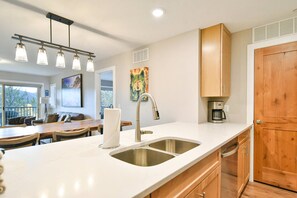 Interior - Views of Lake Dillon and surrounding mountains! Lake Forest Condo (Frisco)