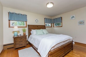 2 chambres, fer et planche à repasser, lit parapluie, Wi-Fi gratuit