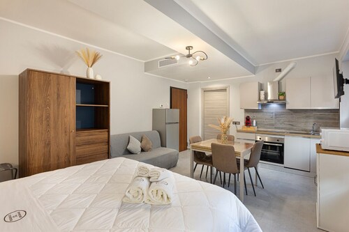 [Fair • Center - Stage] 3 - New studio apartment equipped with every comfort