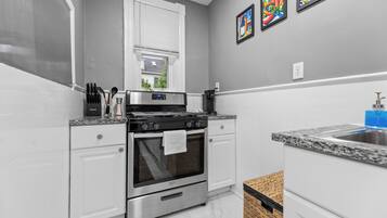 Micro-ondas, fogão, cooktop