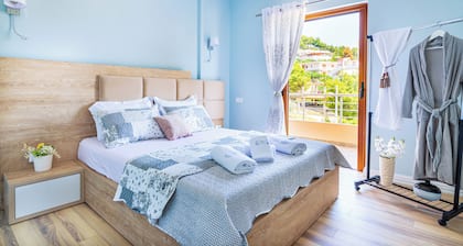 Great Alexander Suites