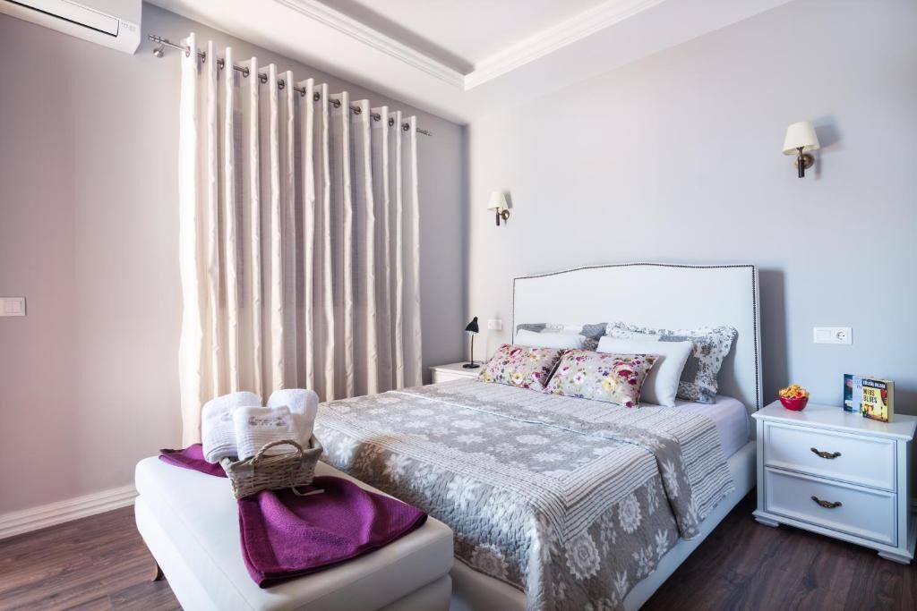 Suite Supérieure, balcon, vue cour intérieure | Wi-Fi gratuit