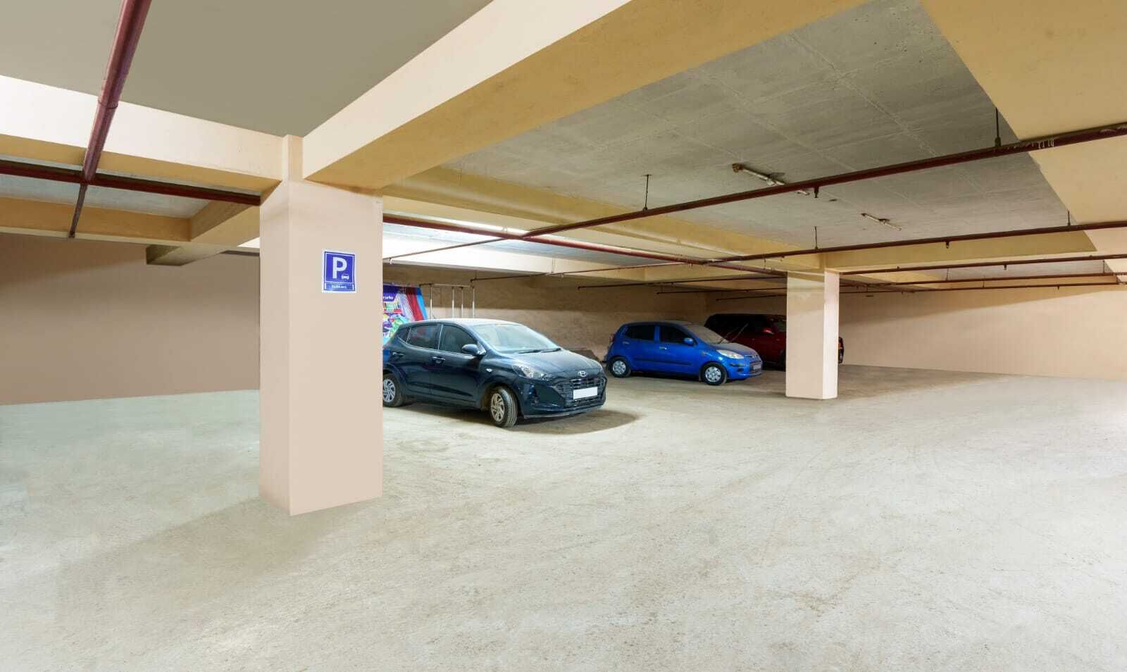 المنطقة المحيطة بالمنشأة