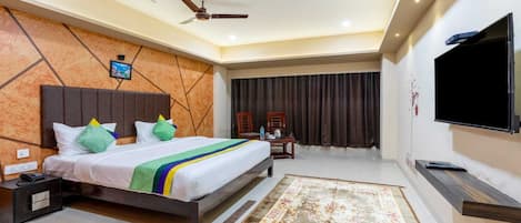 Deluxe Room, City View