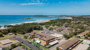 Exterior - Priority Beach Stay - 500m to Park Beach (Coffs Harbour)