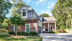 Exterior - Spacious family friendly 4-bedroom house in beautiful Porters Neck, Wilmington (Wilmington)