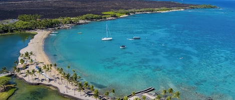 Condo (2 Bedrooms) | Property amenity