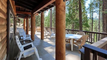 Nhà gỗ (3 Bedrooms) | Nội thất