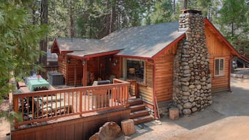 Chalet (2 Bedrooms) | Intérieur