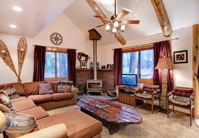 Chalet (3 Bedrooms) | Interior