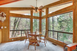 Chalé (3 Bedrooms) | Parte interna