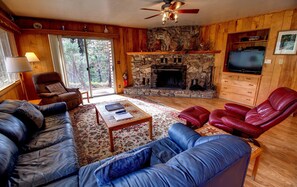 Chalet (2 Bedrooms) | Innenbereich