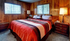 Chalet (2 Bedrooms) | Interior - Longview (Yosemite National Park)