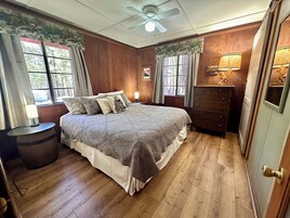 Chalet (1 Bedroom) | Interior