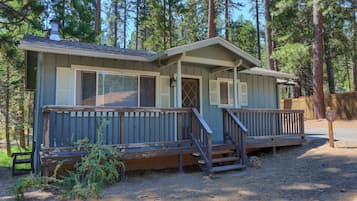 Bagian depan properti