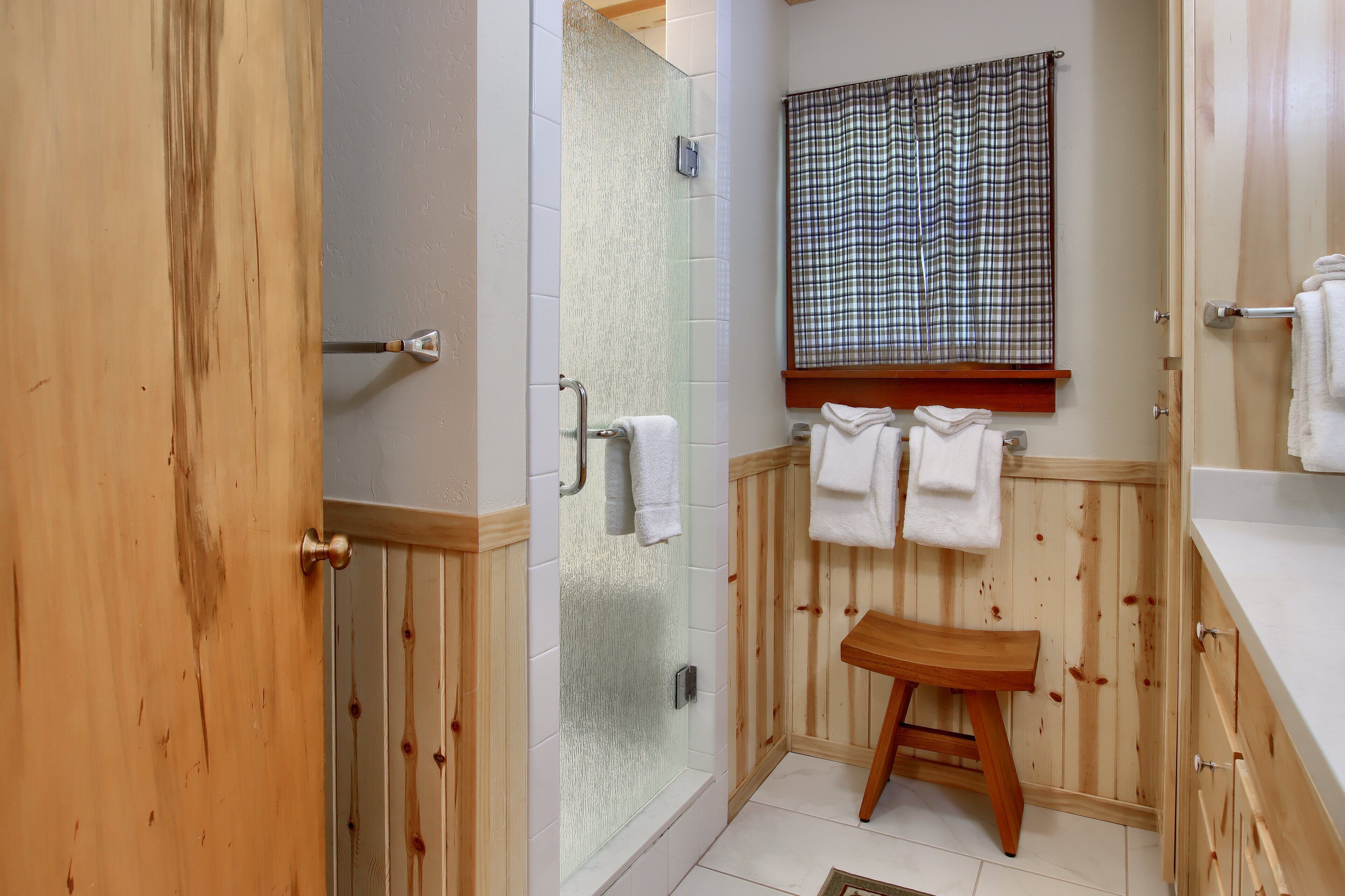 Chalet (4 Bedrooms) | Interior