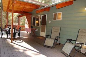 Chalet (2 Bedrooms) | Interior - Dunning's Retreat (Yosemite National Park)