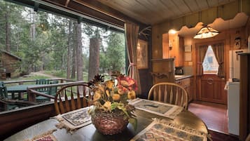 Stuga (1 Bedroom) | Interiör