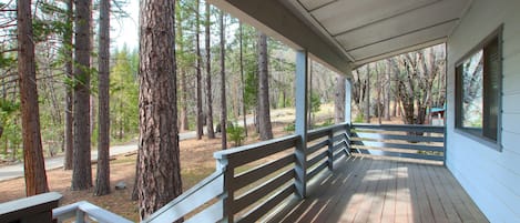 Chalet (3 Bedrooms) | Interior