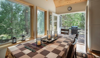 Chalé (3 Bedrooms) | Parte interna