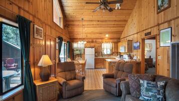 Chalet (2 Bedrooms) | Bahagian dalam