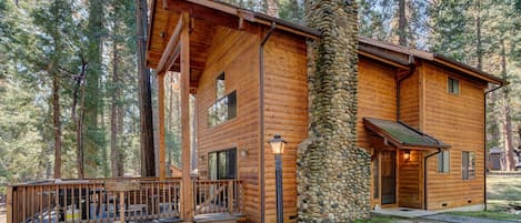 Chalet (2 Bedrooms) | Interior